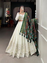 Experience timeless elegance with this beautiful lucknowi paper mirror work lehenga